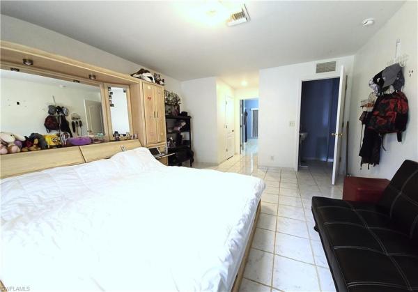 Cape Coral Residential, 2900 19th Pl, Cape Coral, Florida 33993, image 2