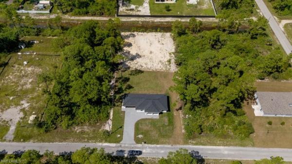 Alva Residential, 2019 Hamilton Ave, Alva, Florida 33920, image 1