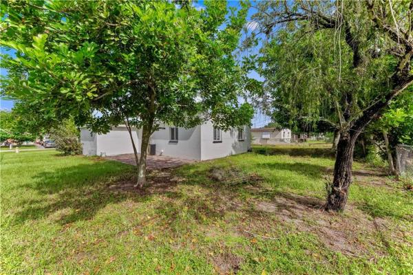 Lehigh Acres, 1134 Cherokee Ave, Lehigh Acres, Florida 33936, image 2