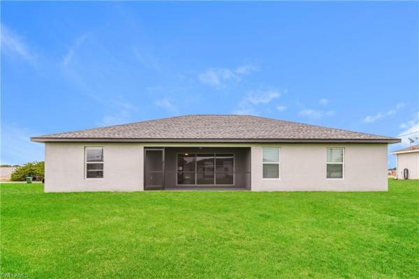 Cape Coral, 914 NE 13th Pl, Cape Coral, Florida 33909, image 1