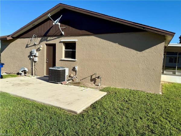 111 Richmond Ave S, Lehigh Acres, Florida 33936, image 1