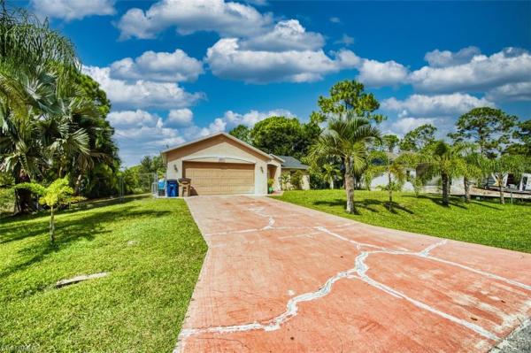 2212 Wayne Ave S, Lehigh Acres, Florida 33973, image 1