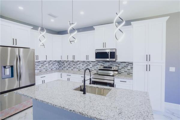 Lehigh Acres Residential, 816 E Frederick Reid St, Lehigh Acres, Florida 33974, image 3