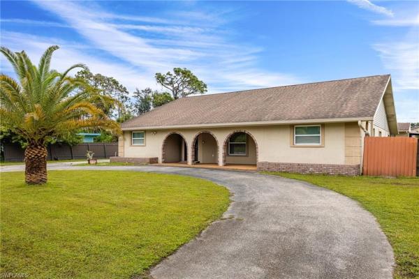 North Fort Myers No HOA, 17200 E Lake Dr, North Fort Myers, Florida 33917, image 3