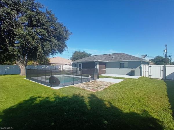 Cape Coral, 1138 SE 19th Ln, Cape Coral, Florida 33990, image 1