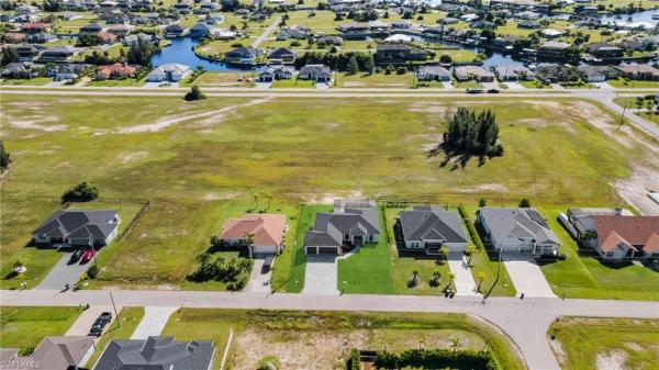 Cape Coral Residential, 2021 NW 41st Ave, Cape Coral, Florida 33993, image 3