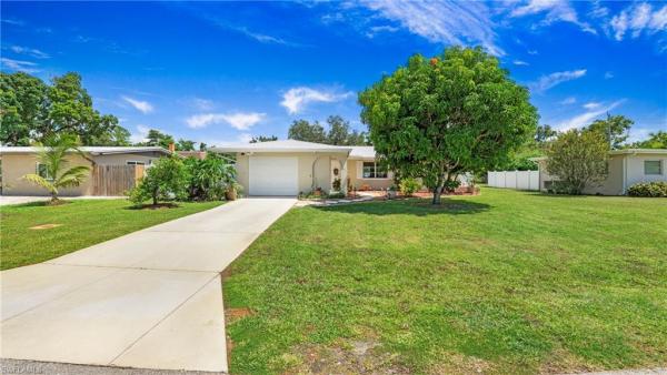 Fort Myers No HOA, 2963 Holly Rd, Fort Myers, Florida 33901, image 1