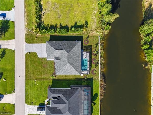 Cape Coral Residential, 835 28th Ter, Cape Coral, Florida 33914, image 1