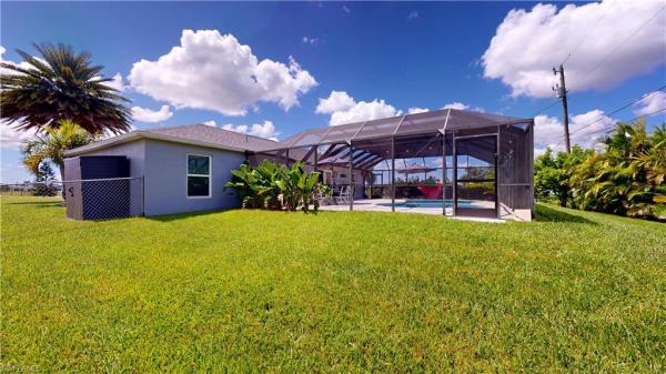 Cape Coral Residential, 2105 NE 20th St, Cape Coral, Florida 33909, image 2