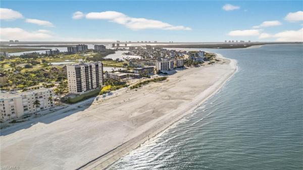 Riviera Club, 7500 Estero Blvd #706, Fort Myers Beach, Florida 33931, image 2