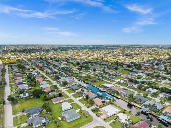 Cape Coral Residential, 1405 SE 23rd Ter, Cape Coral, Florida 33990, image 3