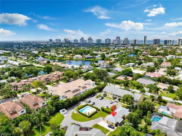Village West At Park Shore, 4936 West Blvd #10, Naples, Florida 34103, image 1