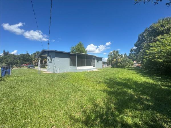 Fort Myers Residential, 4976 Howard St, Fort Myers, Florida 33905, image 2