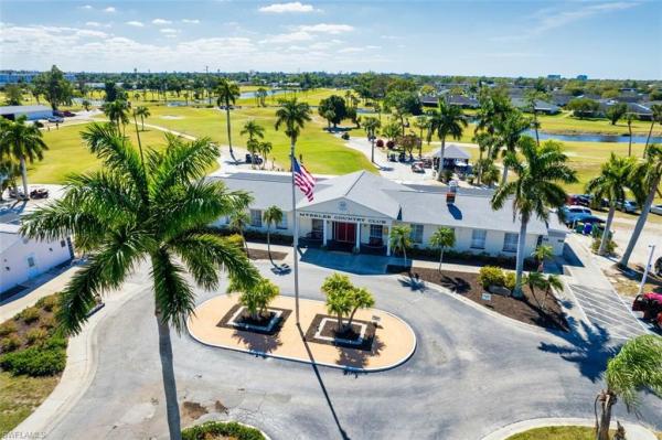 Myerlee Gardens, 6822 Bogey Dr, Fort Myers, Florida 33919, image 2