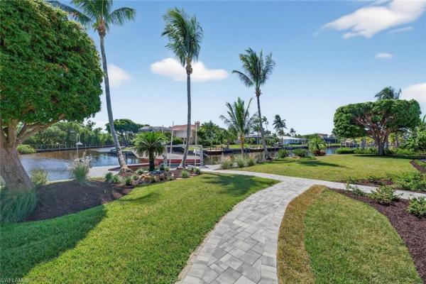 Shell Harbor, 924 Kings Crown Dr, Sanibel, Florida 33957, image 3