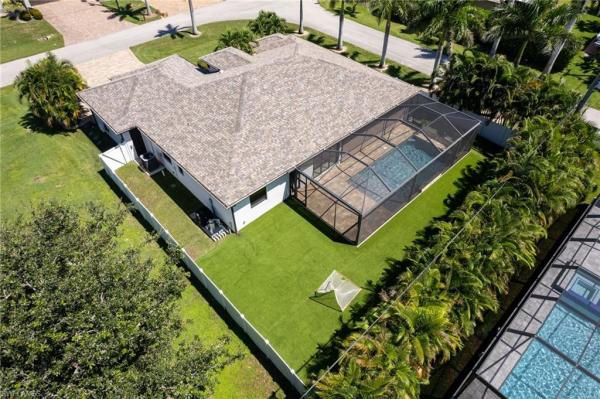 Cape Coral Residential, 1732 SW 51st St, Cape Coral, Florida 33914, image 2