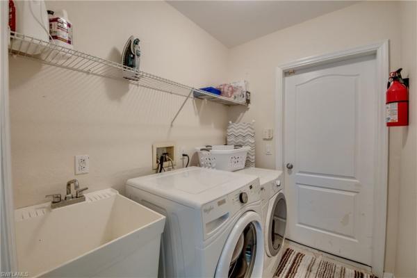 Cape Coral, 810 SE 33rd St, Cape Coral, Florida 33904, image 1