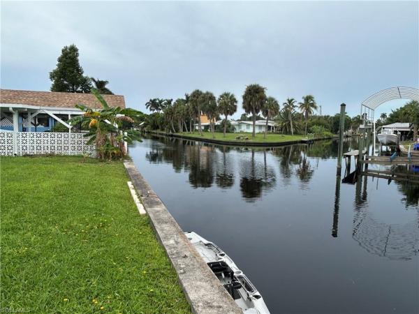Harbor Estates, 110 E North Shore Ave, North Fort Myers, Florida 33917, image 2