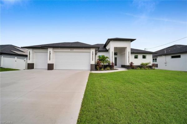 Gator Circle, 3315 Andalusia Blvd, Cape Coral, Florida 33909, image 1
