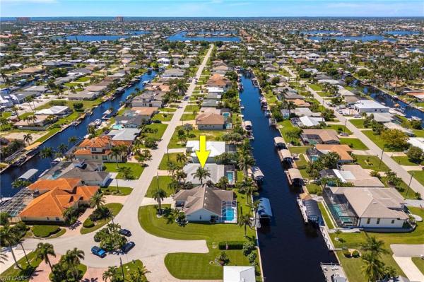 Cape Coral Residential, 119 SW 52nd Ter, Cape Coral, Florida 33914, image 2