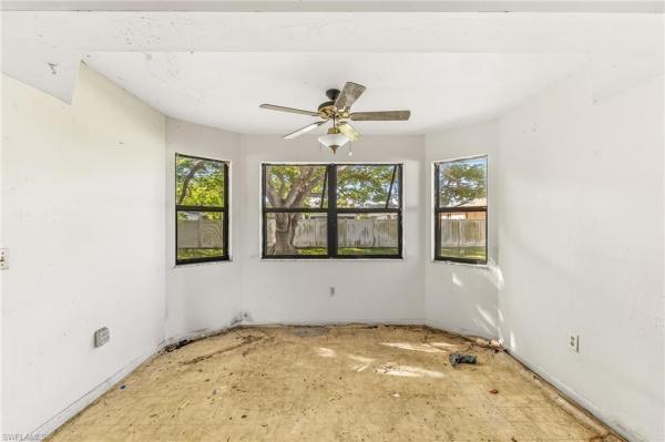 Cape Coral Residential, 306 SE 18th Ter, Cape Coral, Florida 33990, image 2