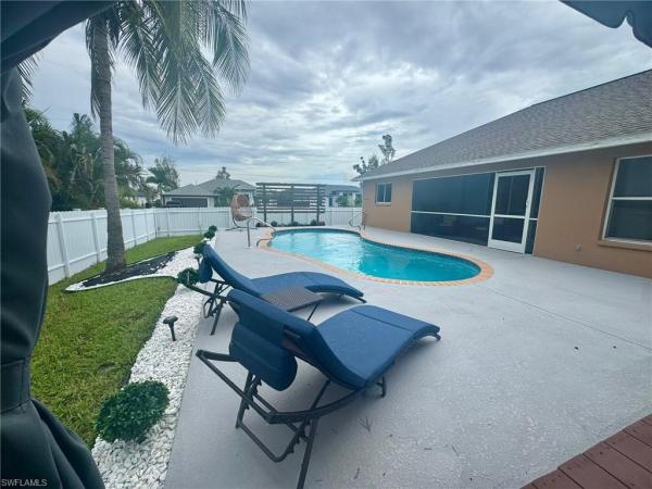 Cape Coral Residential, 1721 SW 21st Ln, Cape Coral, Florida 33991, image 3