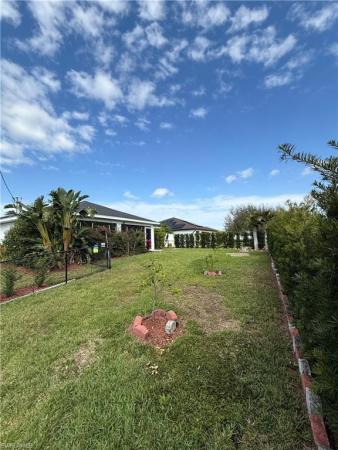 Cape Coral Residential, 2101 NE 22nd Ave, Cape Coral, Florida 33909, image 1