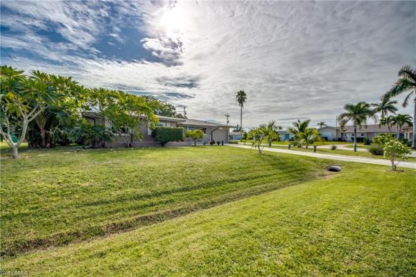 Cape Coral Residential, 2717 SE 17th Pl, Cape Coral, Florida 33904, image 1
