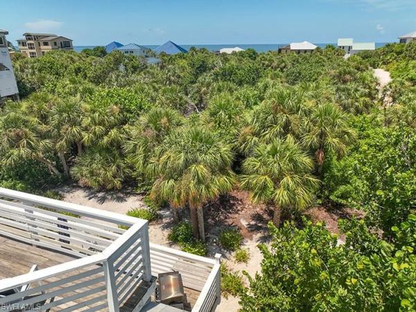 Castaway Key, 4561 Smugglers Dr, Upper Captiva, Florida 33924, image 2