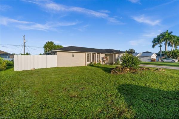 Cape Coral, 3630 SW 6th Ave, Cape Coral, Florida 33914, image 1