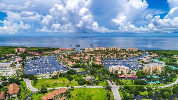 17791 Courtside Landings Cir, Punta Gorda, Florida 33955, image 2