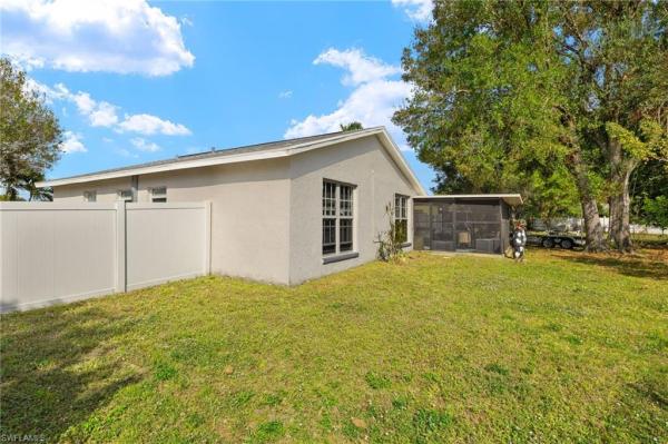 Ridgeway Estates, 935 Hearty St, North Fort Myers, Florida 33903, image 1