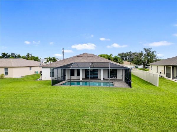 Cape Coral Residential, 162 SE 20th St, Cape Coral, Florida 33990, image 2