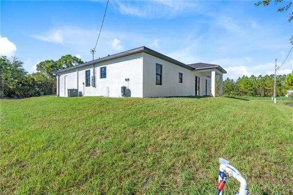 801 E 9th St, Lehigh Acres, Florida 33972, image 1