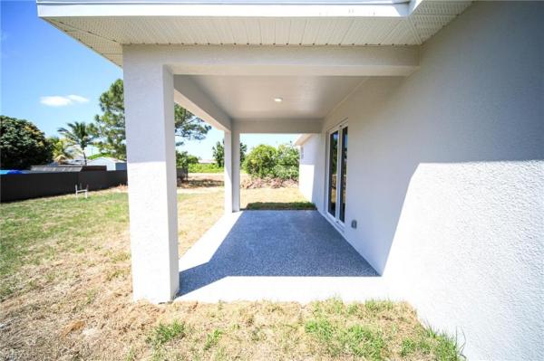 Lehigh Acres Residential, 2813 W 12th St, Lehigh Acres, Florida 33971, image 1