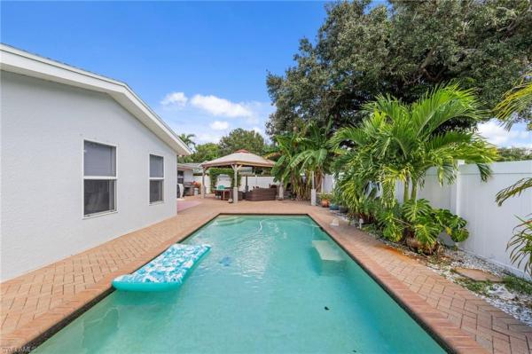 Terra Palma, 4701 Mcgregor Blvd, Fort Myers, Florida 33901, image 2