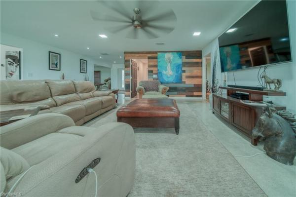 19780 Skipper Rd, North Fort Myers, Florida 33917, image 1