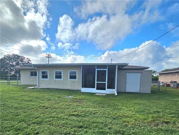 Bartens Pineview Estates, 190 Brooks Rd, North Fort Myers, Florida 33917, image 1