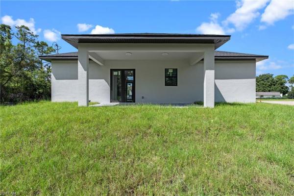 Lehigh Acres, 702 Richmond Ave N, Lehigh Acres, Florida 33972, image 1