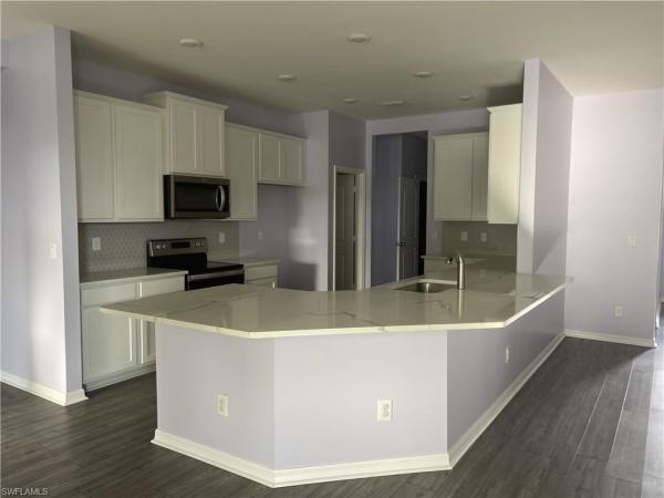 Cape Coral, 3716 SW Santa Barbara Pl, Cape Coral, Florida 33914, image 3