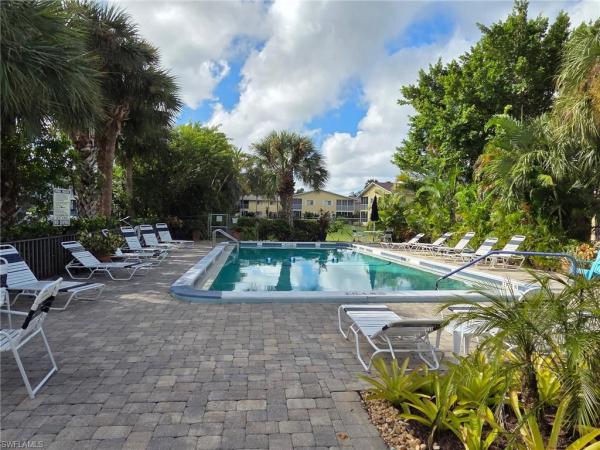 8135 Country Rd #206, Fort Myers, Florida 33919, image 1
