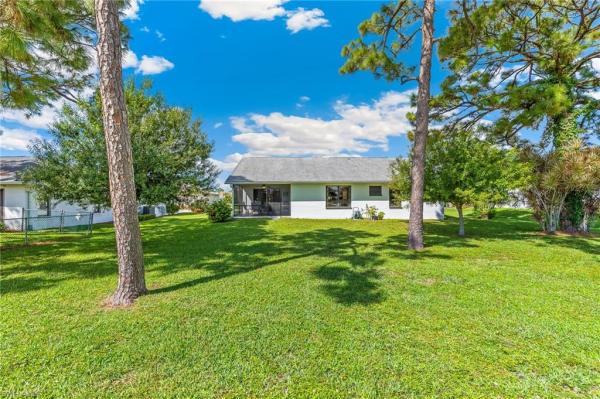 Riverbend Golf & River Club, 15138 Sam Snead Ln, North Fort Myers, Florida 33917, image 1