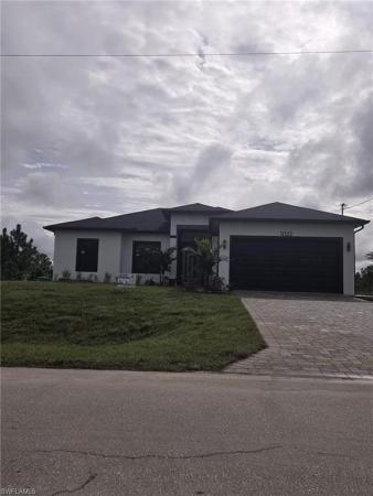 Lehigh Acres, 1022 Candlelight Dr, Lehigh Acres, Florida 33974, image 1
