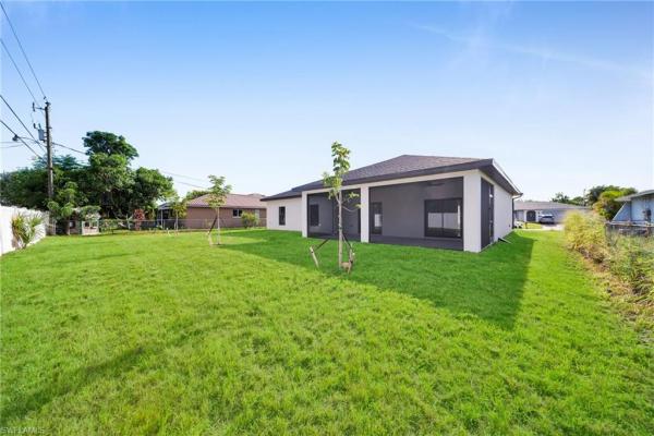 Cape Coral Residential, 205 NE 9th Pl, Cape Coral, Florida 33909, image 1