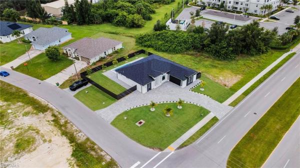 Cape Coral Residential, 105 Nelson Rd S, Cape Coral, Florida 33991, image 3