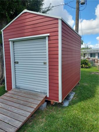 Colonial Manor, 1651 Manor Ave, Fort Myers, Florida 33901, image 2