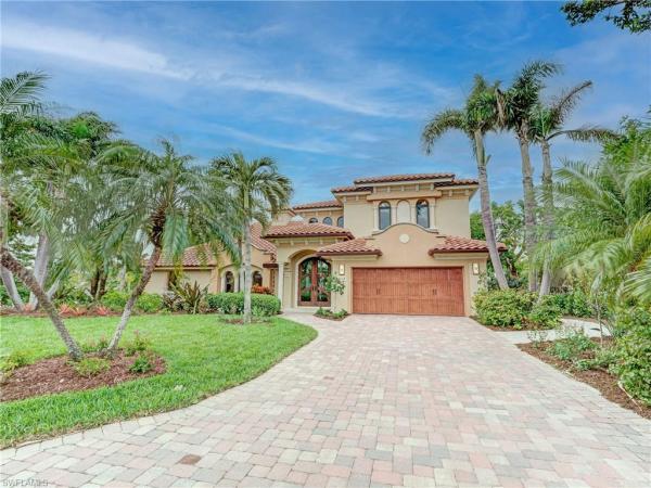 Shell Harbor, 918 Limpet Dr, Sanibel, Florida 33957, image 2
