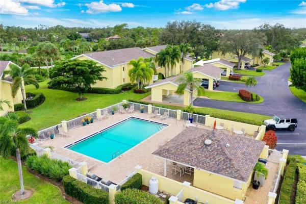 Carriedale Gardens, 15634 Carriedale Ln #4, Fort Myers, Florida 33912, image 3
