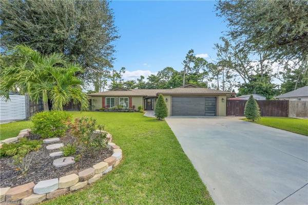 Camelot, 2474 King Arthurs Ct, Fort Myers, Florida 33912, image 1
