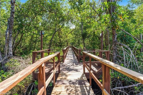 Palm Lakes, 15630 Crystal Lake Dr #102, North Fort Myers, Florida 33917, image 3